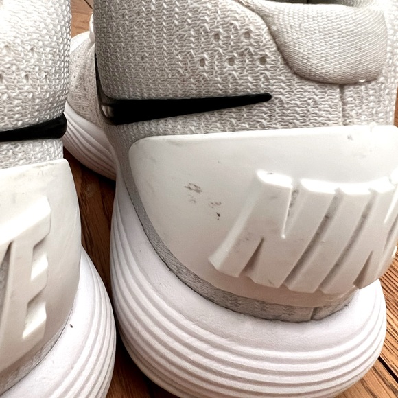 ✔️ [Nike] 2017 Hyperdunk Classic White - Picture 5 of 14